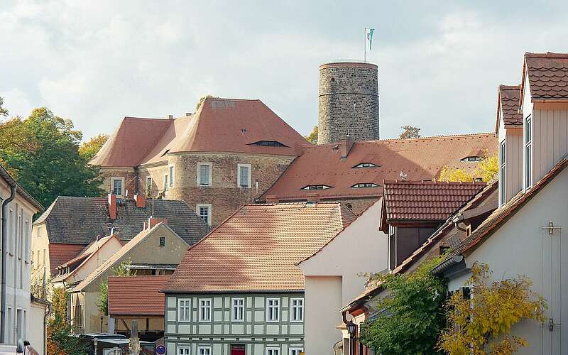 



        
            Stadtsilhouette Bad Belzig mit Burg Eisenhardt,
        
    

        Foto: Tourismusverband Fläming e.V./Kein Urheber bekannt
    