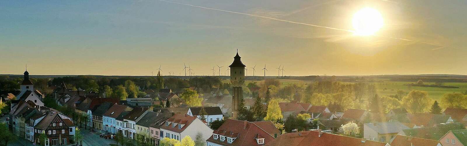 Sonnenuntergang über Treuenbrietzen,
            
        
                Foto: Tourismusverband Fläming e.V./Ivonne Mikowski