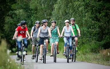 Radfahrer auf der Flaeming-Skate